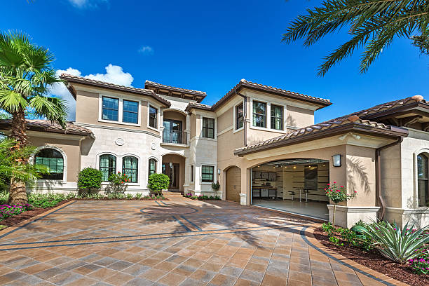 Reliable Spring Hill, KS Driveway Pavers Solutions